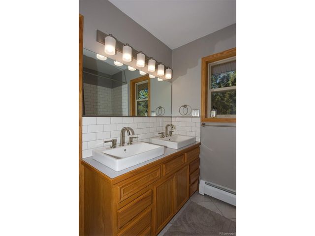 805 Lodge Pole Dr, Black Hawk, CO 80422