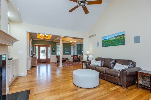 2006 Hidden Falls Trail, Richmond, KY 40475