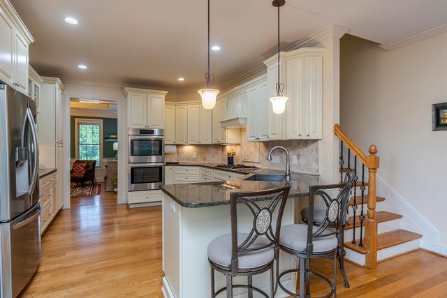 2006 Hidden Falls Trail, Richmond, KY 40475