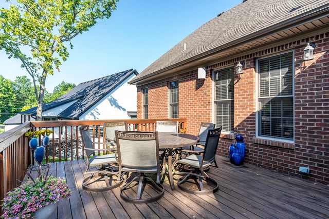 2006 Hidden Falls Trail, Richmond, KY 40475
