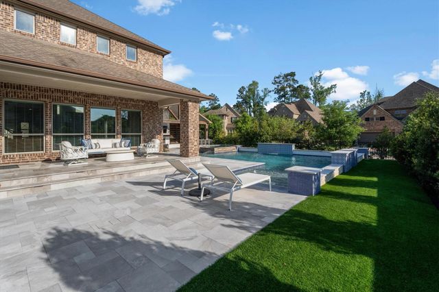 64 Winter Sunrise Circle, Tomball, TX 77375