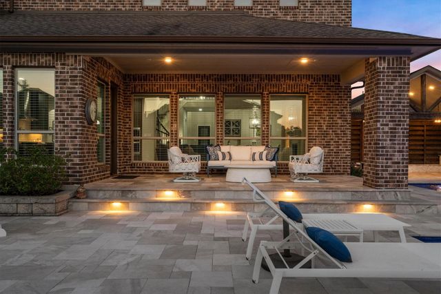 64 Winter Sunrise Circle, Tomball, TX 77375