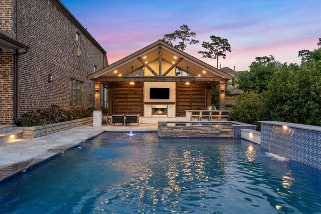 64 Winter Sunrise Circle, Tomball, TX 77375