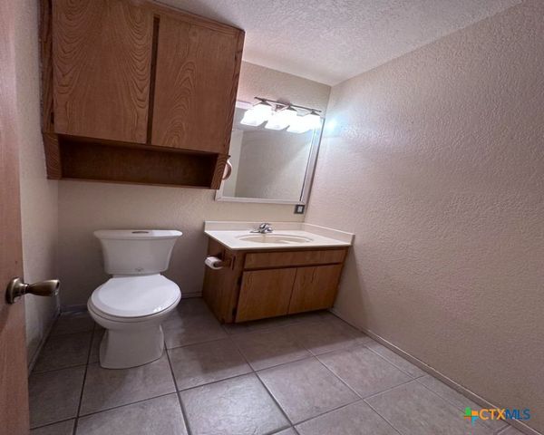 21344 Fm 2268, Holland, TX 76534