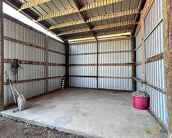 21344 Fm 2268, Holland, TX 76534