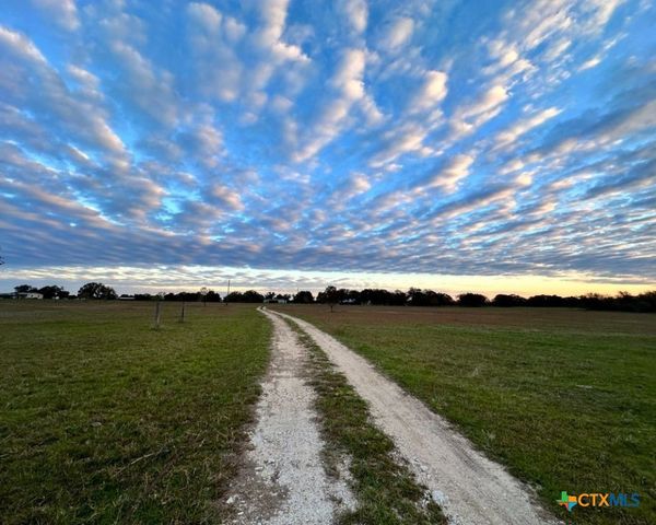 21344 Fm 2268, Holland, TX 76534