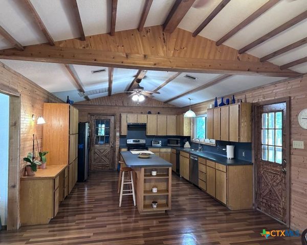 21344 Fm 2268, Holland, TX 76534