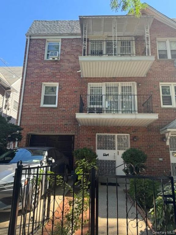 48-35 92nd Street, Elmhurst, NY 11373 — exterior