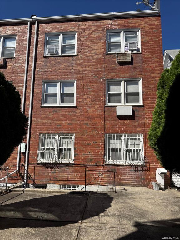 48-35 92nd Street, Elmhurst, NY 11373 — photo 2
