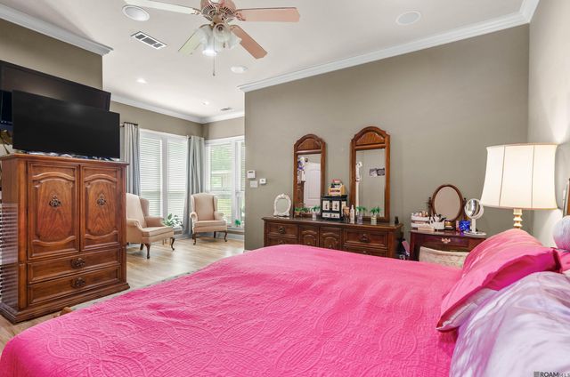 18053 Webb Rd, Prairieville, LA 70769