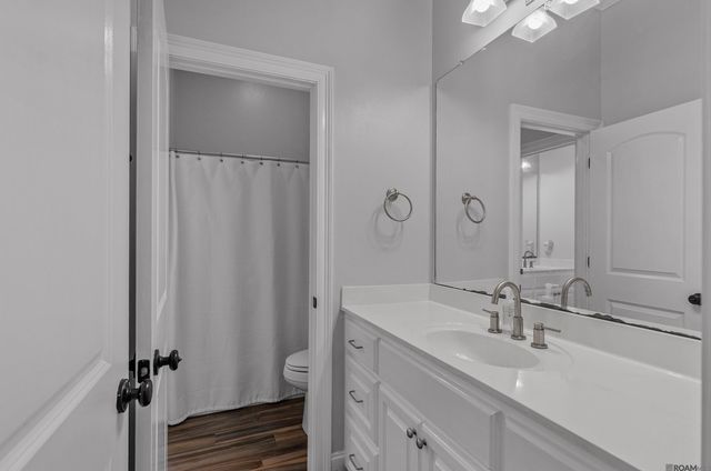 18053 Webb Rd, Prairieville, LA 70769