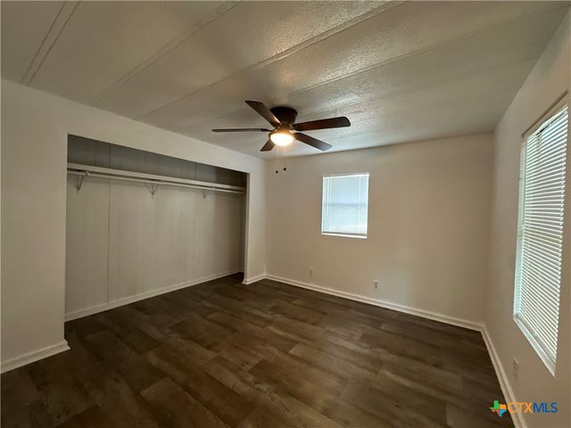 311 Meadow Lake Drive, Seguin, TX 78155