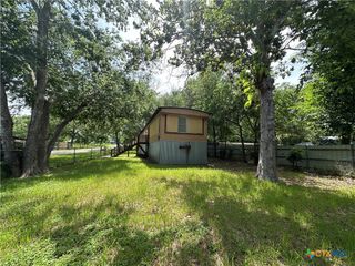 311 Meadow Lake Drive, Seguin, TX 78155