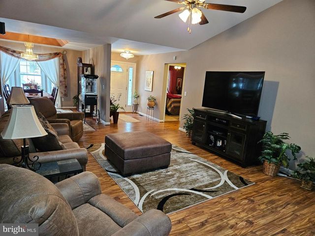 117 WILDERNESS DR, Locust Grove, VA 22508