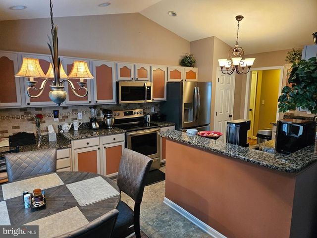 117 WILDERNESS DR, Locust Grove, VA 22508