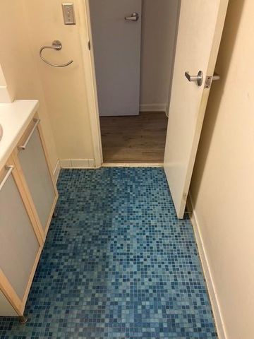 2479 Peachtree NE Road 1103, Atlanta, GA 30305