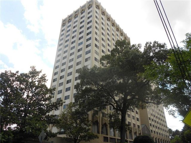 2479 Peachtree NE Road 1103, Atlanta, GA 30305