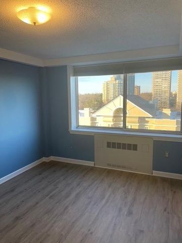 2479 Peachtree NE Road 1103, Atlanta, GA 30305