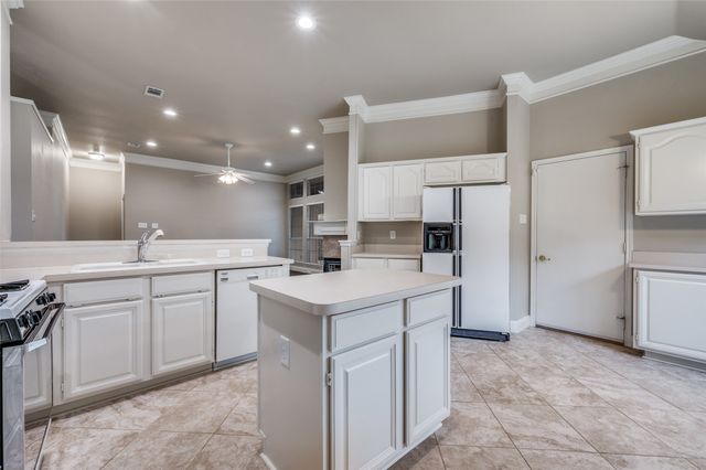 2712 Cheverny Drive, Mckinney, TX 75070