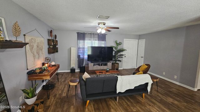 111 Glynn Marsh Circle, Brunswick, GA 31525