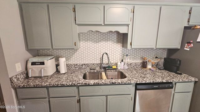 111 Glynn Marsh Circle, Brunswick, GA 31525