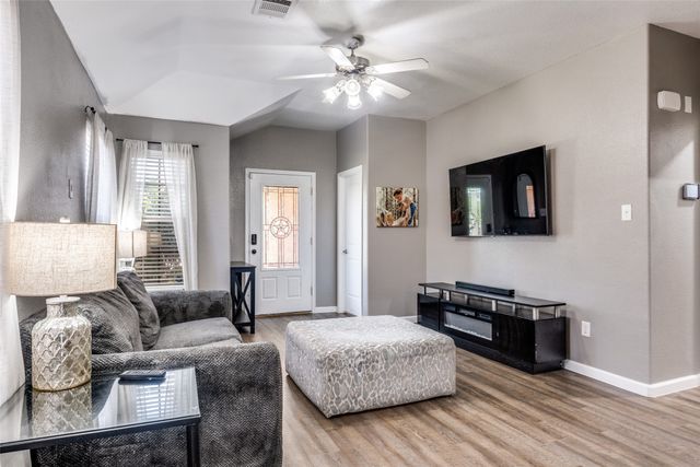 4043 Golden Rod Drive, Forney, TX 75126