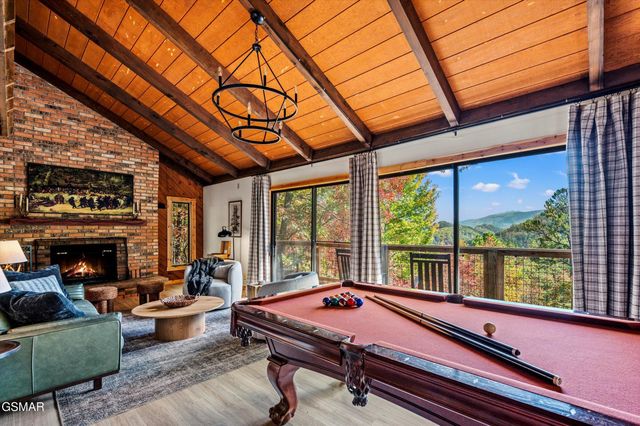 2758 Overholt Trail, Sevierville, TN 37862