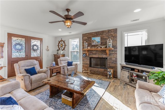 193 Circle Drive, Midway, GA 31320