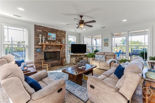 193 Circle Drive, Midway, GA 31320