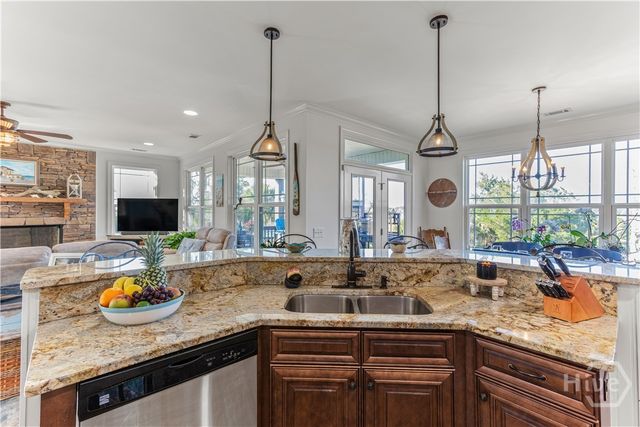 193 Circle Drive, Midway, GA 31320