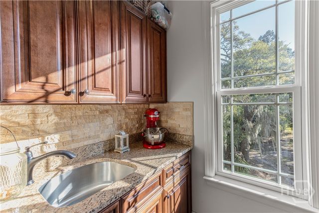 193 Circle Drive, Midway, GA 31320