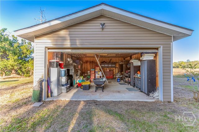 193 Circle Drive, Midway, GA 31320