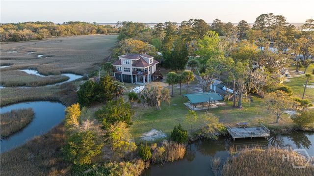 193 Circle Drive, Midway, GA 31320