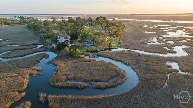 193 Circle Drive, Midway, GA 31320