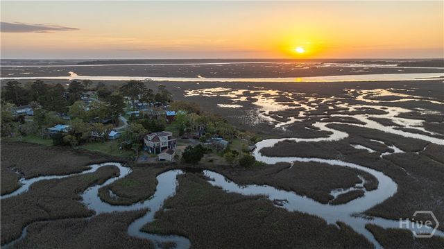 193 Circle Drive, Midway, GA 31320