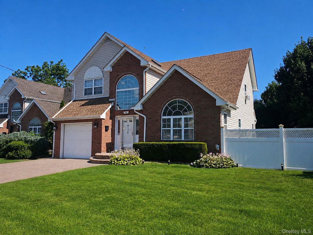 126 Washington Avenue, Roosevelt, NY 11575 — photo 2