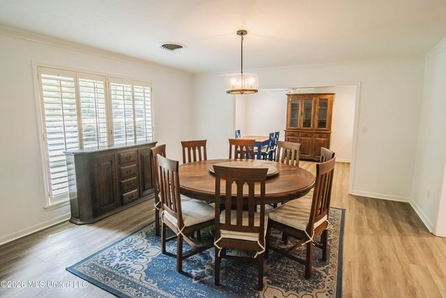 4005 Eastwood Drive, Jackson, MS 39211