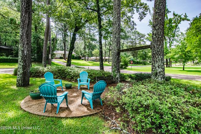 4005 Eastwood Drive, Jackson, MS 39211