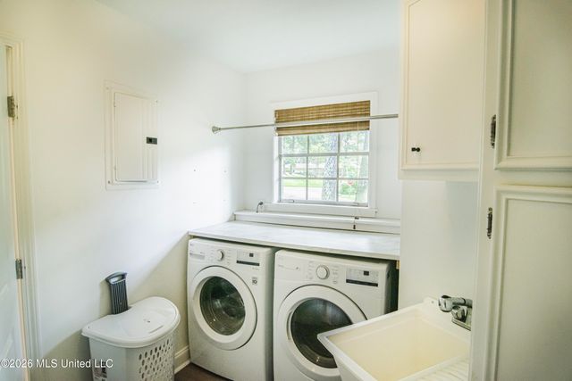 4005 Eastwood Drive, Jackson, MS 39211