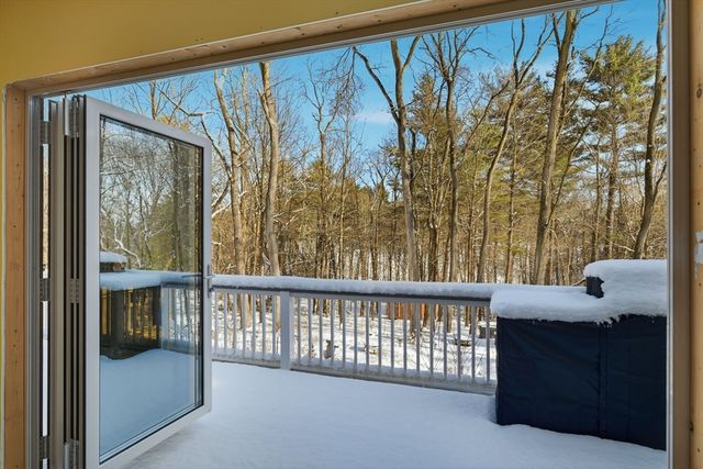 42 Clark St, Northampton, MA 01062