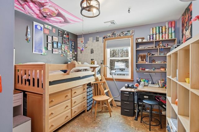 42 Clark St, Northampton, MA 01062