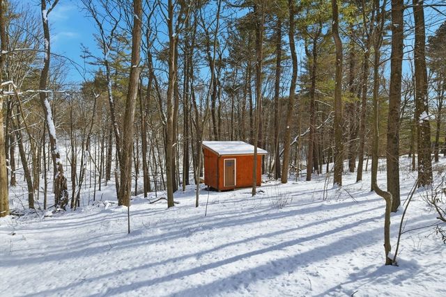 42 Clark St, Northampton, MA 01062