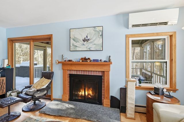 42 Clark St, Northampton, MA 01062