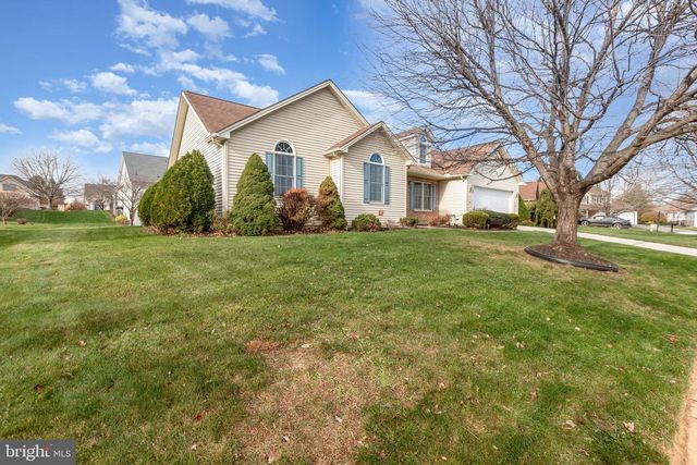 15 KOWER COURT, Mechanicsburg, PA 17055