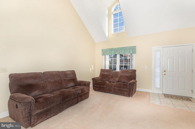 15 KOWER COURT, Mechanicsburg, PA 17055