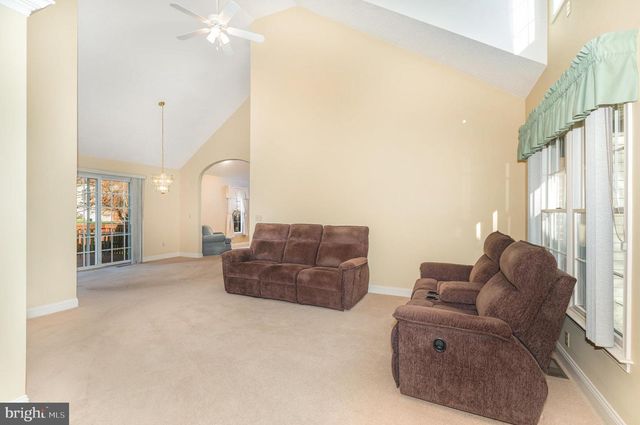 15 KOWER COURT, Mechanicsburg, PA 17055