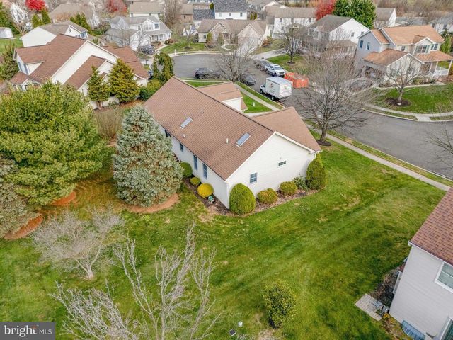 15 KOWER COURT, Mechanicsburg, PA 17055