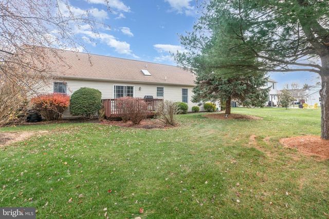 15 KOWER COURT, Mechanicsburg, PA 17055