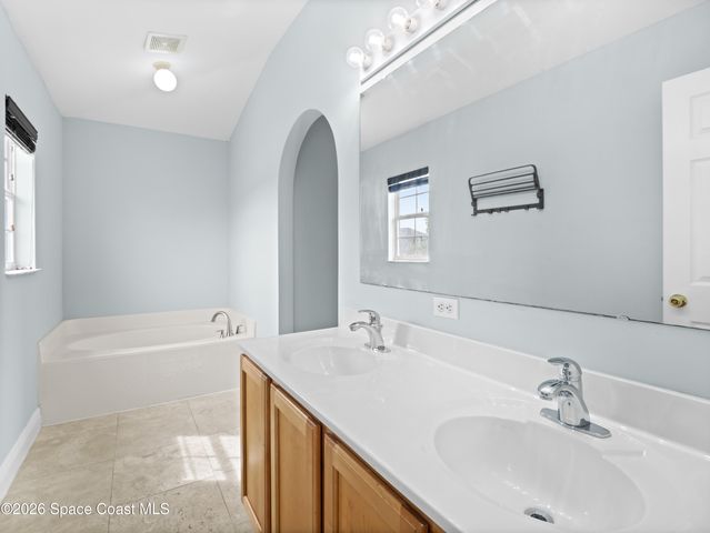 2784 Snapdragon Drive NW, Palm Bay, FL 32907