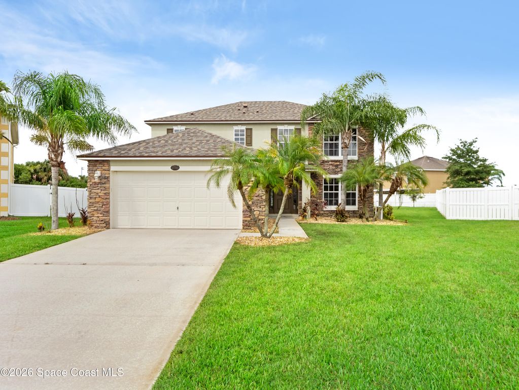 2784 Snapdragon Drive NW, Palm Bay, FL 32907